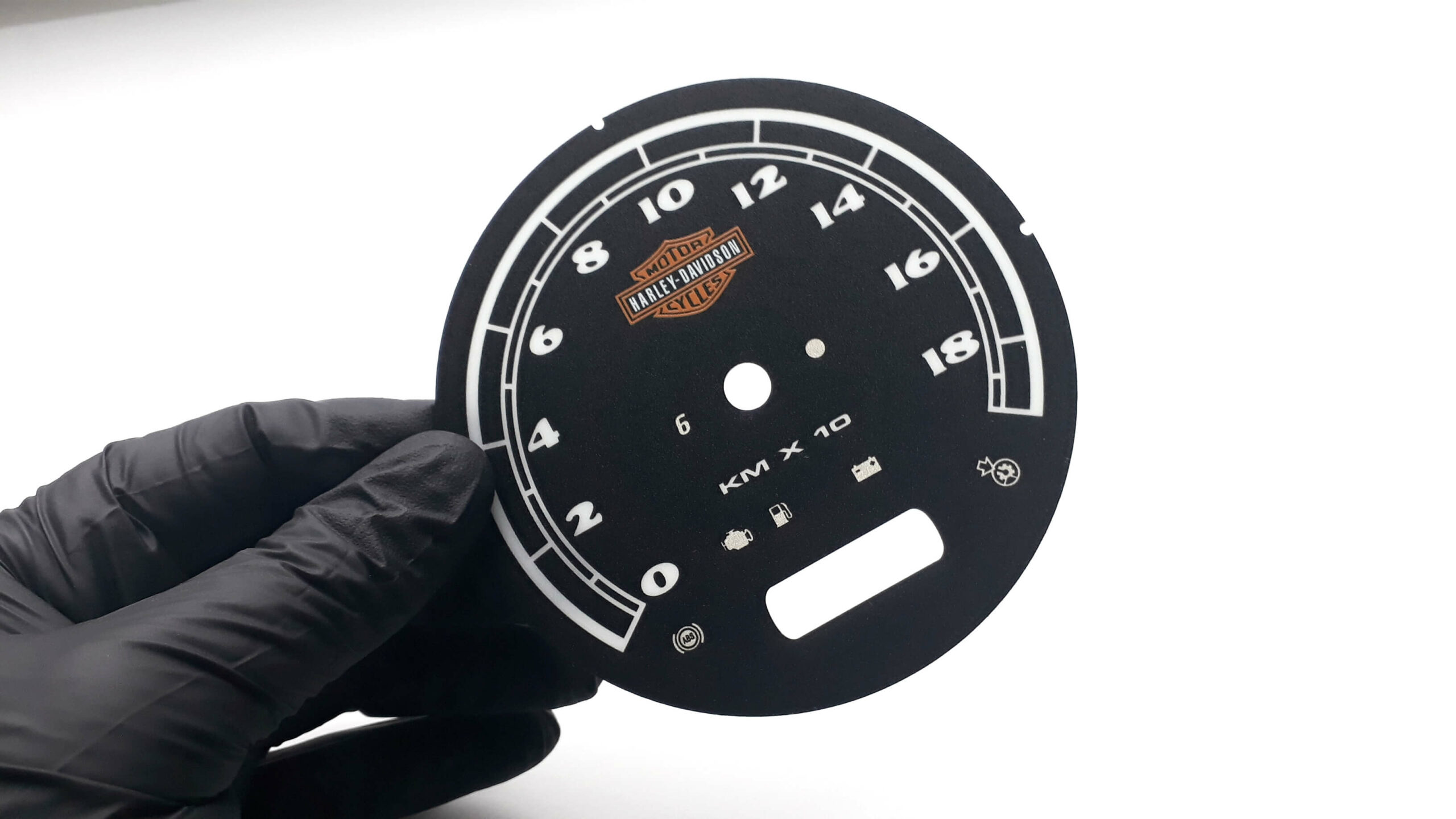 Tarcze zamienne Harley-Davidson zmiana MPH na KMH MoMan